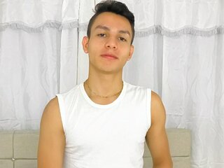MaxBelier online camshow private